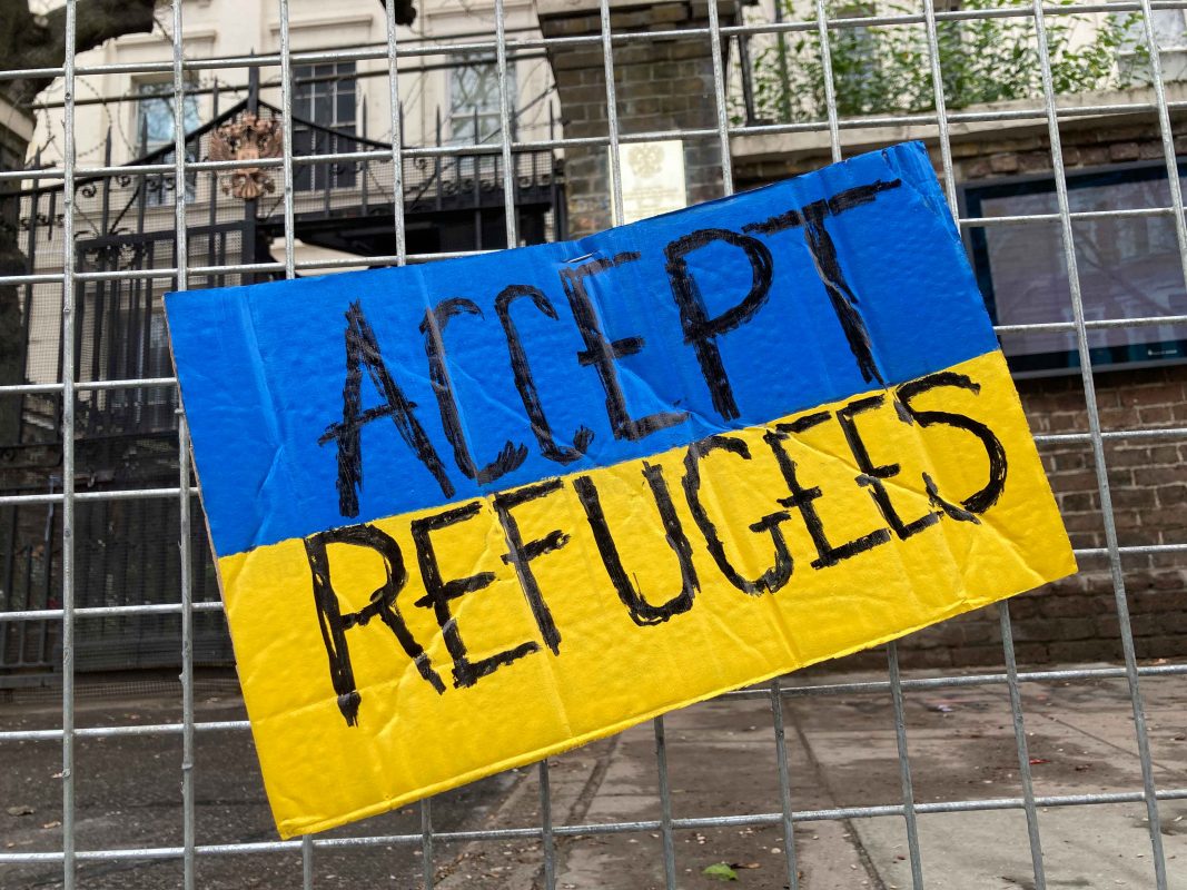 Ukrainian flag accept refugees